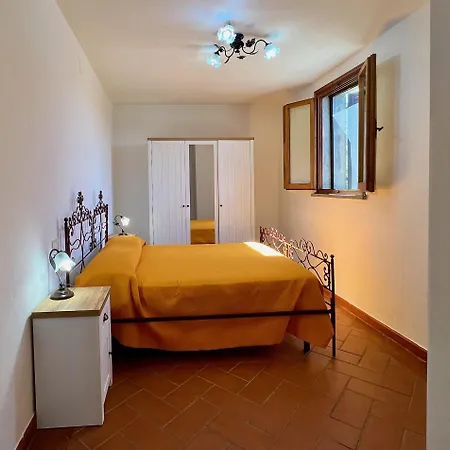 La Chiusa Dei Monaci * קאסטלמוזיו