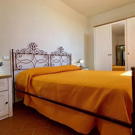 La Chiusa Dei Monaci 卡斯特姆苏