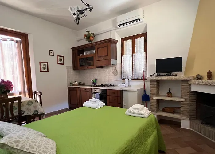 La Chiusa Dei Monaci * 卡斯特姆苏
