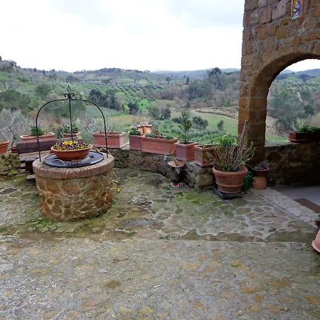 Farm stay La Chiusa Dei Monaci *